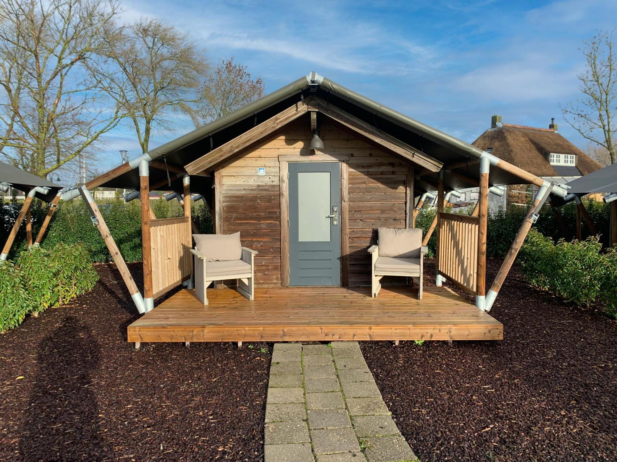 Waterherberg It Beaken Heeg Exterior photo